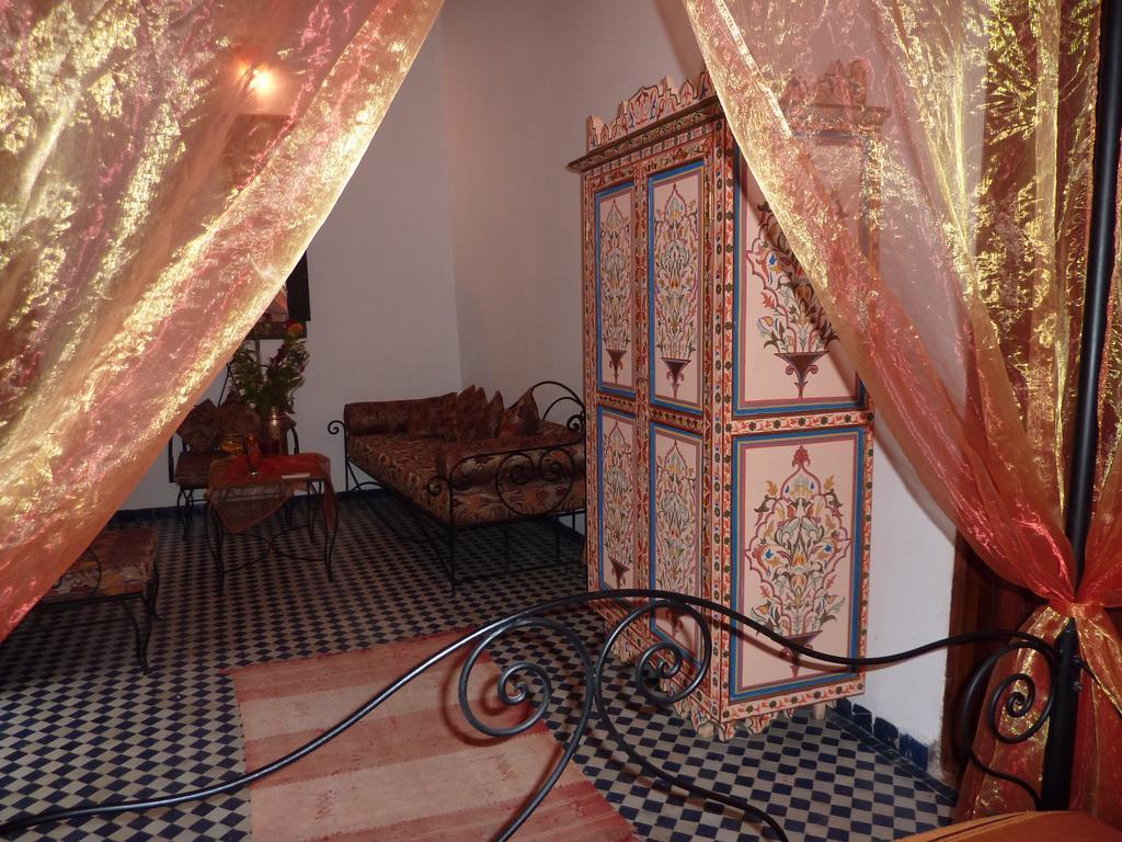 Готель Dar Al Safadi Фес Екстер'єр фото